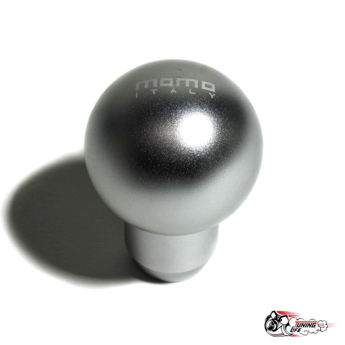 Насадка на рычаг КПП "MOMO" серебристая