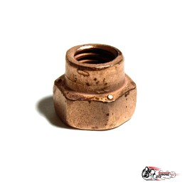 Гайка М8 для выхлопа (медная)-1шт (4386)