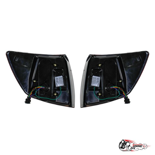 Фонари задние светодиодные Гранта AMG красные