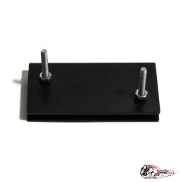 Шильдик решетки радиатора  ЛАДА золото ВАЗ 2105