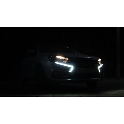 Ходовые огни с поворотниками Веста sal-man