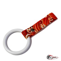 Цурикава круглое кольцо белое, красная ткань