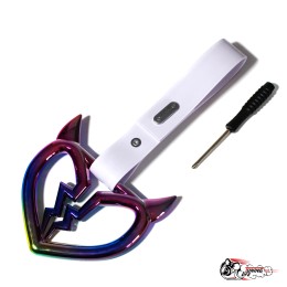 цурикава, нео хром разбитое сердце с рожками, подвес белый пластик