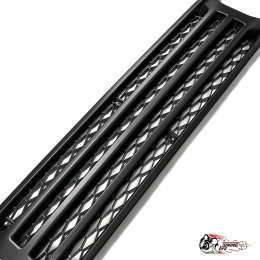 Решетка радиатора Нива URBAN, без места под ладью, соты