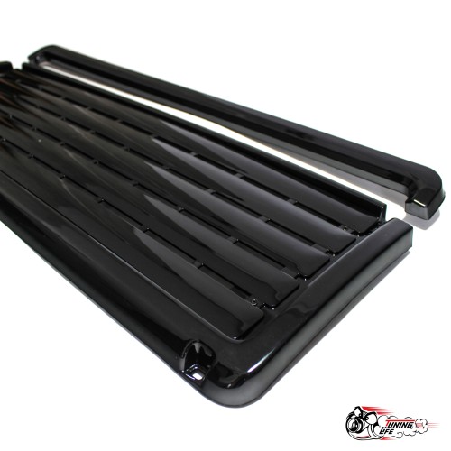 Решетка радиатора ВАЗ 2107 (глянец) V2 широкие полосы