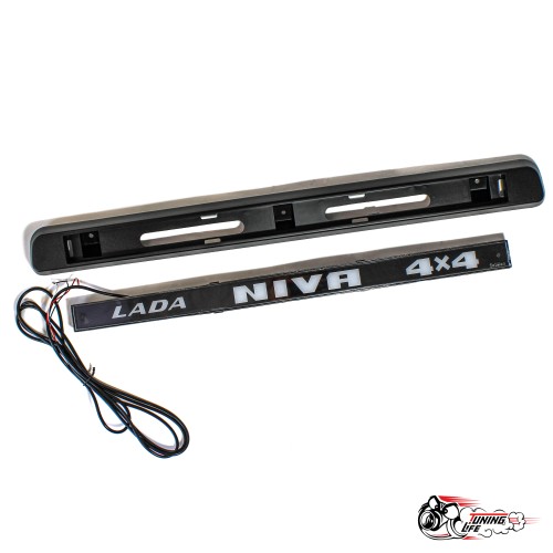 Накладка на крышку багажника с подсветкой НИВА (Sal-man)