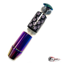 Насадка на ручку КПП сакура на фоне карбон НЕО ХРОМ 8,5см