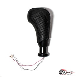 Насадка кпп черная строчка, Веста, Гранта, Приора2, Калина2 С ПОДСВЕТКОЙ БЕЛОЙ